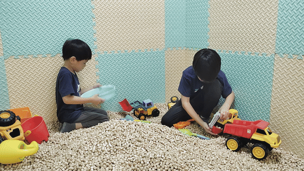 室內木粒砂動態展示